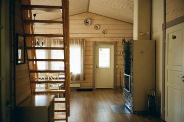 Фото номера Коттедж Big Дома для отпуска Fish &amp; Fun Holiday Cottages г. Paaso 5